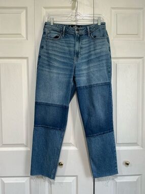 🤎 Hollister Ultra High-Rise Mom Jean Patchwork Blue Denim Jeans Raw Hem 11 / 30